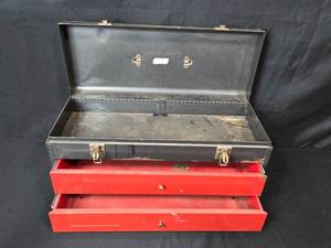 lot 91 image: Vintage Metal Toolbox with Dual Red Drawers