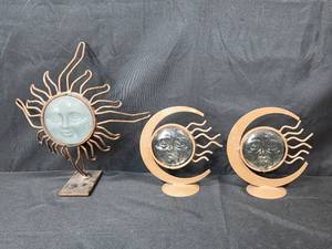 lot 97 image: Metal Sun and Moon Wall Art Set