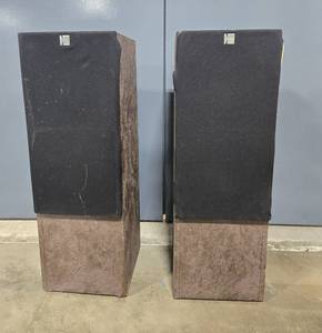 lot 136 image: Pair of KEF C75 Floor Standing Vintage Speakers