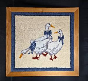 lot 189 image: Rug Hook Wall Hanging with Trio of Geese Design and Wooden Frame