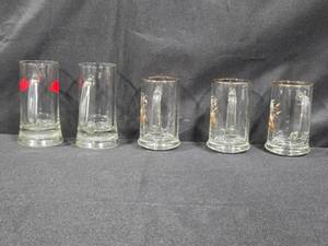 lot 204 image: Set of 5 Assorted Glass Beer Mugs with Duck Designs
