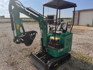 lot 29 image: Mini Excavator