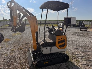 lot 48 image: Mini Excavator