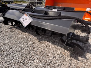 lot 14 image: Tiller