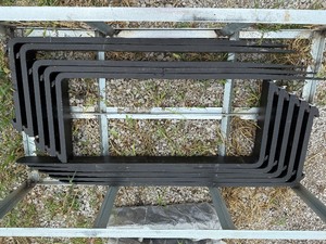 lot 85 image: Forklift Forks
