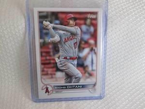 lot 182 image: 2022 Topps Shohei Ohtani  Card...