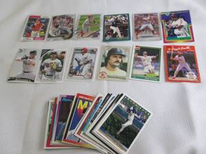 lot 233 image: 60 Assorted Baseball Star Cards...