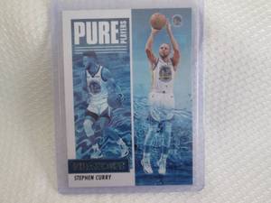 lot 45 image: 2021-22 NBA Hoops Stephen Curry Pur...