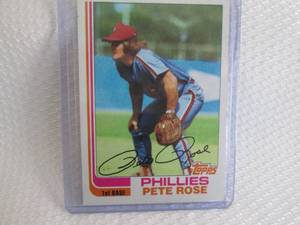 lot 93 image: 1982 Topps Pete Rose Card...
