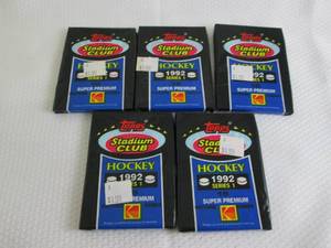 lot 121 image: 5 1992 Stadium Club Hockey Series 1...