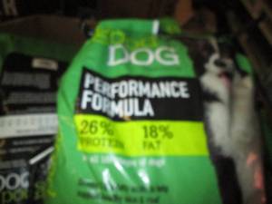 lot 257 image: 50 Pound bag of good dog performanc...