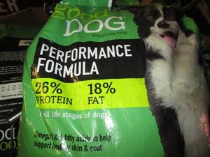 lot 260 image: 50 Pound bag of good dog performanc...