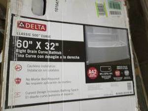 lot 286 image: Delta 60 x 32 right drain curve ba...