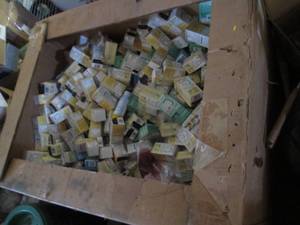 lot 289 image: Pallet lot of Exederin head care products, past best by date but all brand new