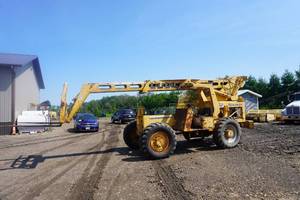 Lull Model 844 Telehandler Telescoping 4 x 4 Forklift