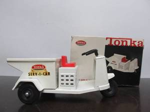 lot 11 image: Fantastic Condition Old Vintage TONKA Collection wOriginal Box #3 - No. 21 Ser-Vi-Car