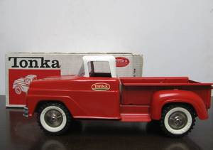 lot 16 image: Fantastic Condition Old Vintage TONKA Collection wOriginal Box #8 - No. 302 Pickup - Red