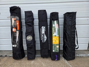 lot 194 image: Lot of 5 Good Canopy  Shade Tents wCarrying Cases
