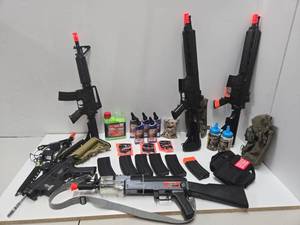 lot 269 image: LARGE Estate Lot of Airsoft & Projectile Firing Toy Guns & Accessories