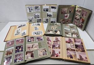 lot 186 image: LARGE Estate Lot of Vintage & Antique Family Photo Albums