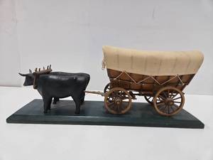 lot 189 image: Very Nice Old Vintage American Folk Art Carved Ox Wagon 
