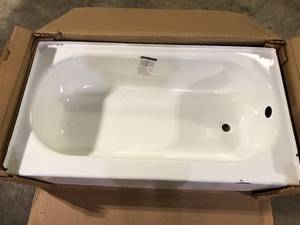 lot 34 image: Bootz Industries Kona 54 in. x 30 in. Soaking Bathtub with Right Drain in White Damaged Customer Returns See Pictures