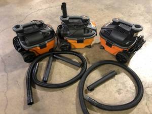 lot 47 image: Lot of Assorted Ridgid Shop Vacs Various Models and Conditions   Customer Returns See Pictures