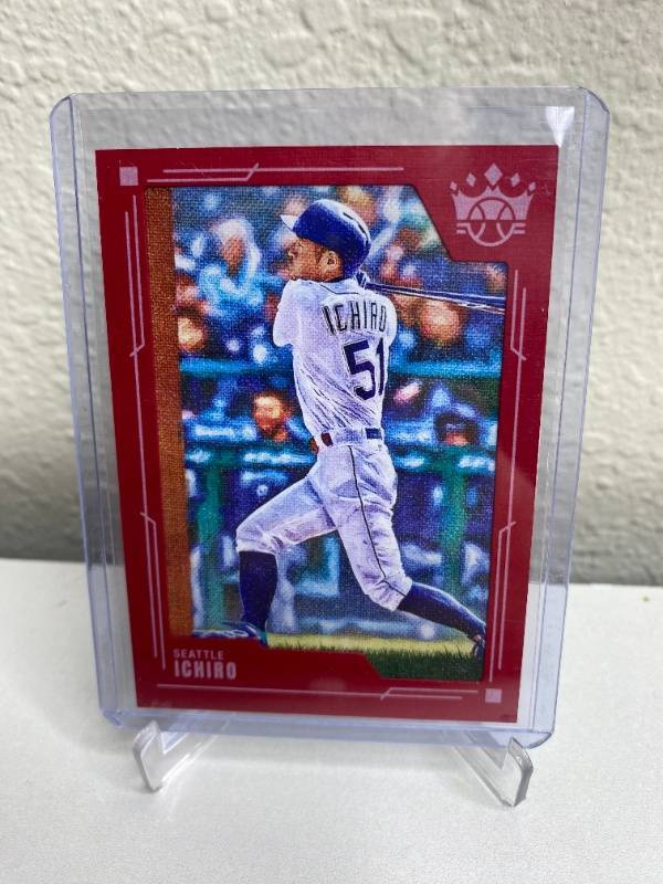 lot 350 image: Ichiro Suzuki 2022 Diamond Kings Red Border Baseball Trading Card No. 136 M
