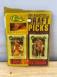 lot 233 image: Brand New 1991 Classic Basketball Draft Picks Sealed Set - 50 Cards, JohnsonOwens T