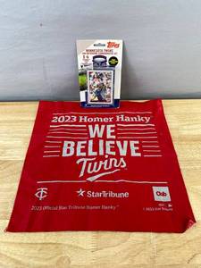 lot 244 image: Minnesota Twins Topps Metrodome MLB 14 Baseball Card Set & 2023 Homer Hanky J