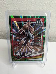 lot 425 image: 2022-23 Donruss Green Laser Jabari Smith Jr. Rookie Card M