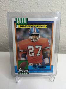 lot 426 image: Steve Atwater 1989 Topps Super Rookie Football Card - NFL Denver Broncos M
