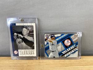 lot 71B image: Derek Jeter Topps & Mickey Mantle Upper Deck MLB New York Yankees Baseball Cards N