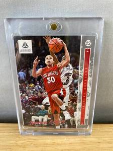 lot 842 image: 2022 Panini Luminance Stephen Curry Davidson College Basketball Card N