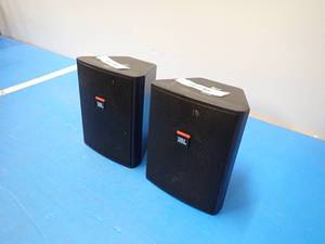 lot 12 image: JBL Control 25 Speakers 