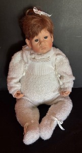 lot 61 image: Vintage Julie Good Kruger Doll