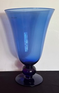 lot 101 image: Beautiful Cobalt Blue Vase from Poland