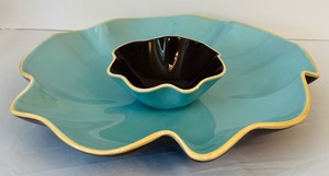 lot 78 image: Southern Living at Home Catalina Chip and Dip Bowls