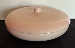 lot 157 image: Russel Wright Iroquois Casual China Pink Sherbet Divided Dish with Knob Lid.