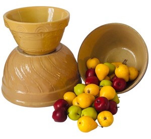 lot 212 image: Grouping of Vintage Pottery Mixing Bowls and Faux Fruit