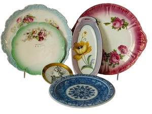 lot 211 image: Variety of Vintage China Plates with Beautiful Colors