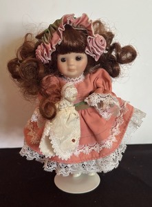 lot 183 image: Mini Hilda Doll by Phyllis Parking with Dress Pattern by Shirley Augustin