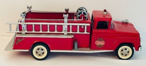 lot 304 image: Vintage Tonka Pressed Steel Fire Truck, a Pumper Model Features a Ladder, Hose Reel and Siren Light