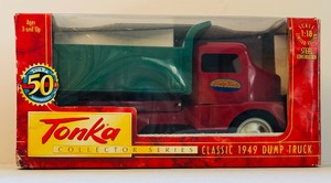 lot 301 image: Tonka Collectors Series in Box Classic 1949 Dump Truck 118 Scale Limited Edition 50th Anniversary  Steel Constuction