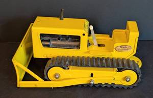 lot 325 image: Vintage Tonka Bulldozer