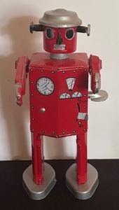 lot 431 image: Atomic Robot Man Wind Up Toy Reproduction