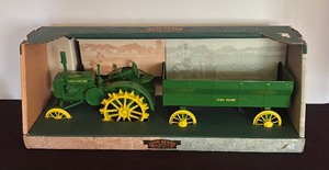 lot 3 image: John Deere 1931 GP Standard Tractor and Flare Box Wagon Set