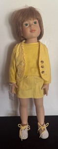 lot 487 image: Vintage Megan Magic Attic Club Doll