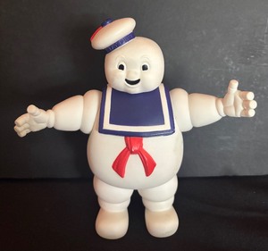 lot 488 image: Stay Puff Marshmallow Man from Ghostbusters the Movie Figurine