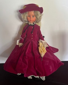 lot 490 image: 1965 Furga Alta Moda Doll